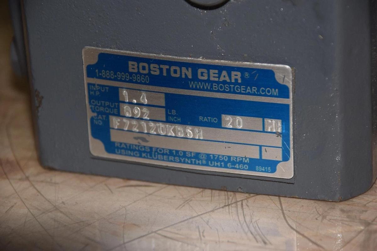 BOSTON GEAR F72120KB5H 1.4HP GEAR REDUCER NEW