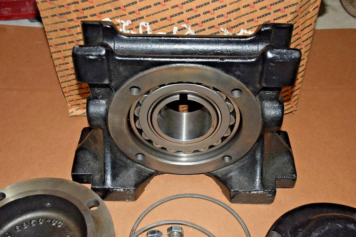 Link-Belt Rexnord Take Up Roller Bearing TDLB6855D8 Link Belt Linkbelt (NOS)