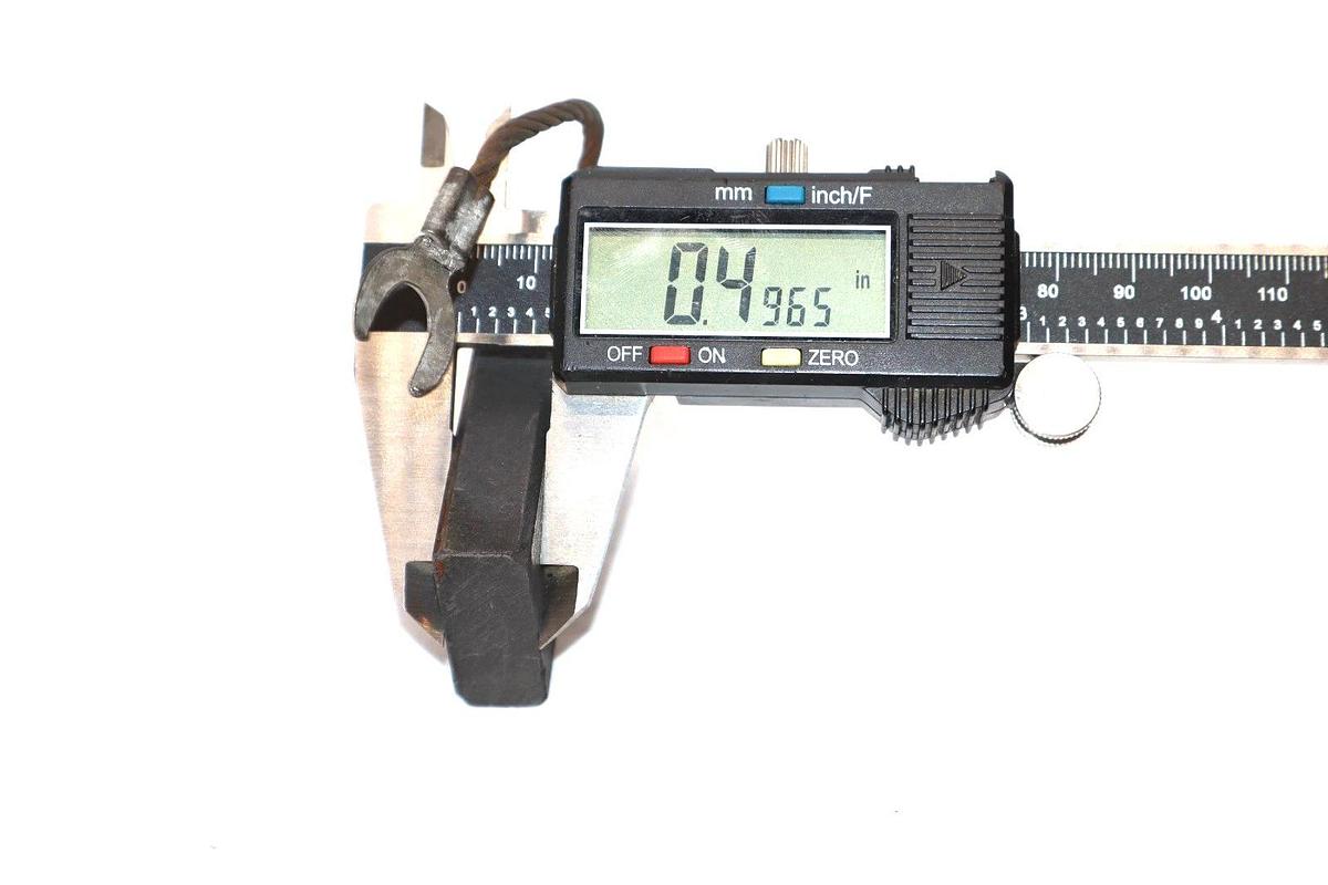 Chapin Speer E25 1-49/200" x 1/2" , 1.2450" x 0.4965" Carbon Brush (New)