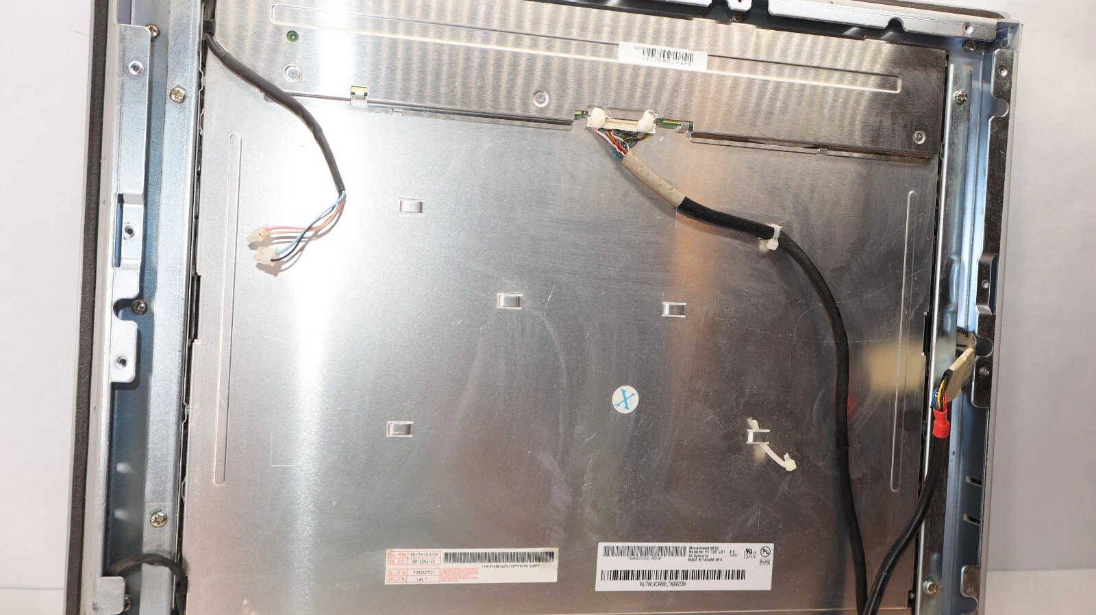 Used ALLEN BRADLEY / AU Optronics  M170EG01 17" VersaView 1700P LCD Screen Panel