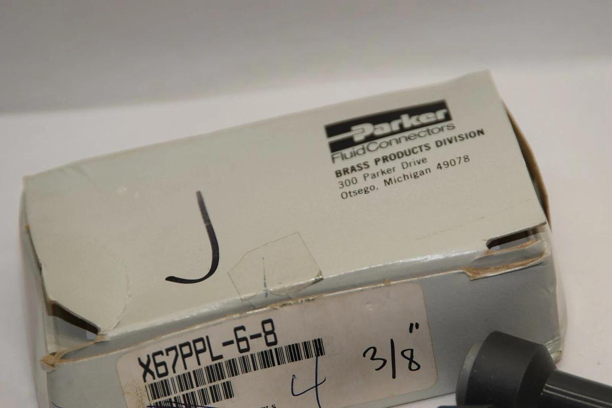 (NEW - Lot of 4) PARKER X67PPL-6-8 X67PPL68 3/8" Prestolock Fitting