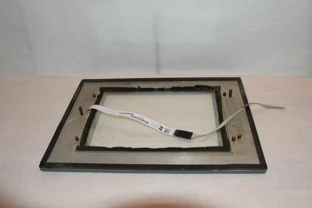 Used TYCO ELO TOUCH SYSTEMS 526535-000 526535000 10" DISPLAY TOUCH SCREEN