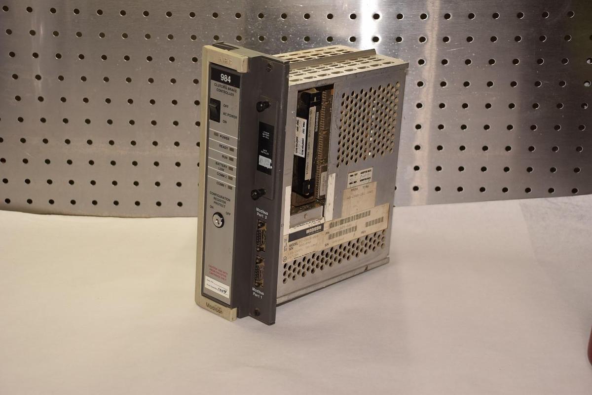 Used MIDICON PC-CBCB-000 WITH AS-M680-008 115/220V MODULE CLUTCH & BREAK CONTROLLER