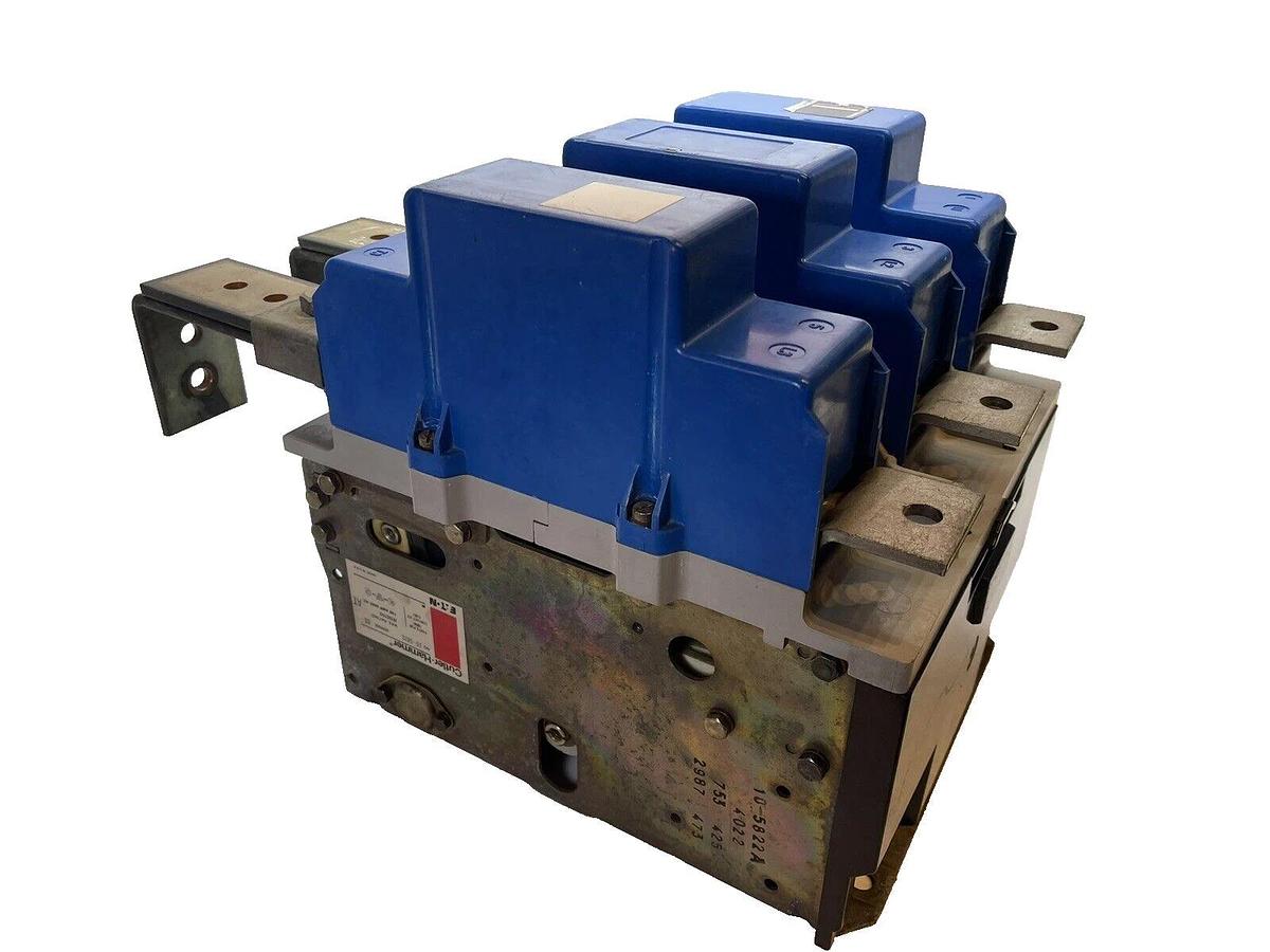 Refurbished Cutler-Hammer EATON Size Sz 6 Contactor 10-5822, Ser C1,  700Amp 600V-AC, 18690