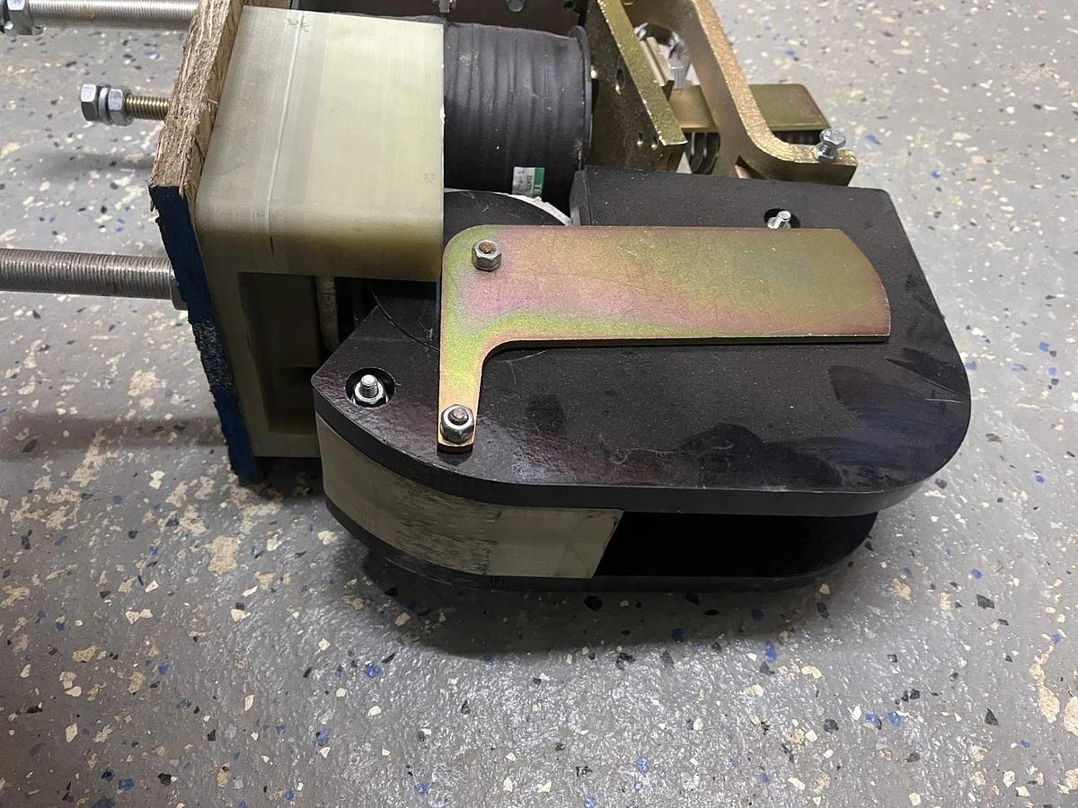 WESTINGHOUSE DC DPM contactor, 1 N.O. POWER POLE, Coil 1754338,  M-710