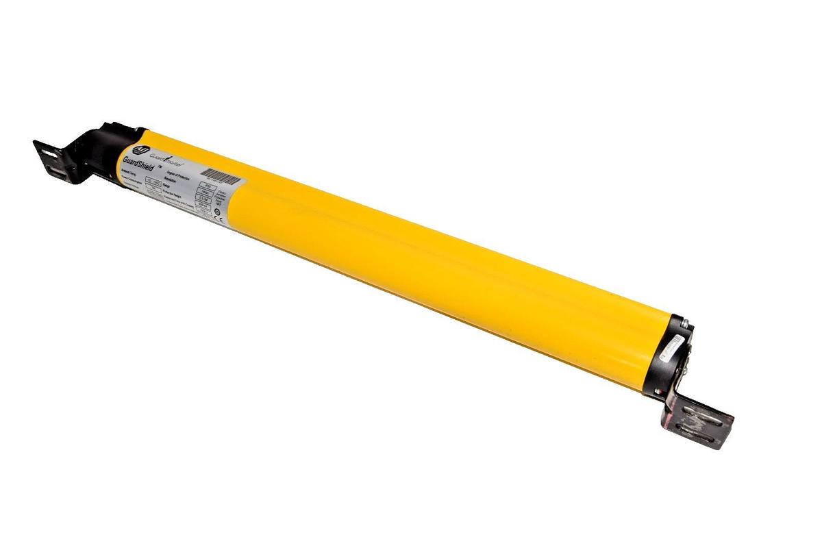 Used Allen Bradley Guardmaster AB Safety light curtain 440L-R4J0480YD Reciever