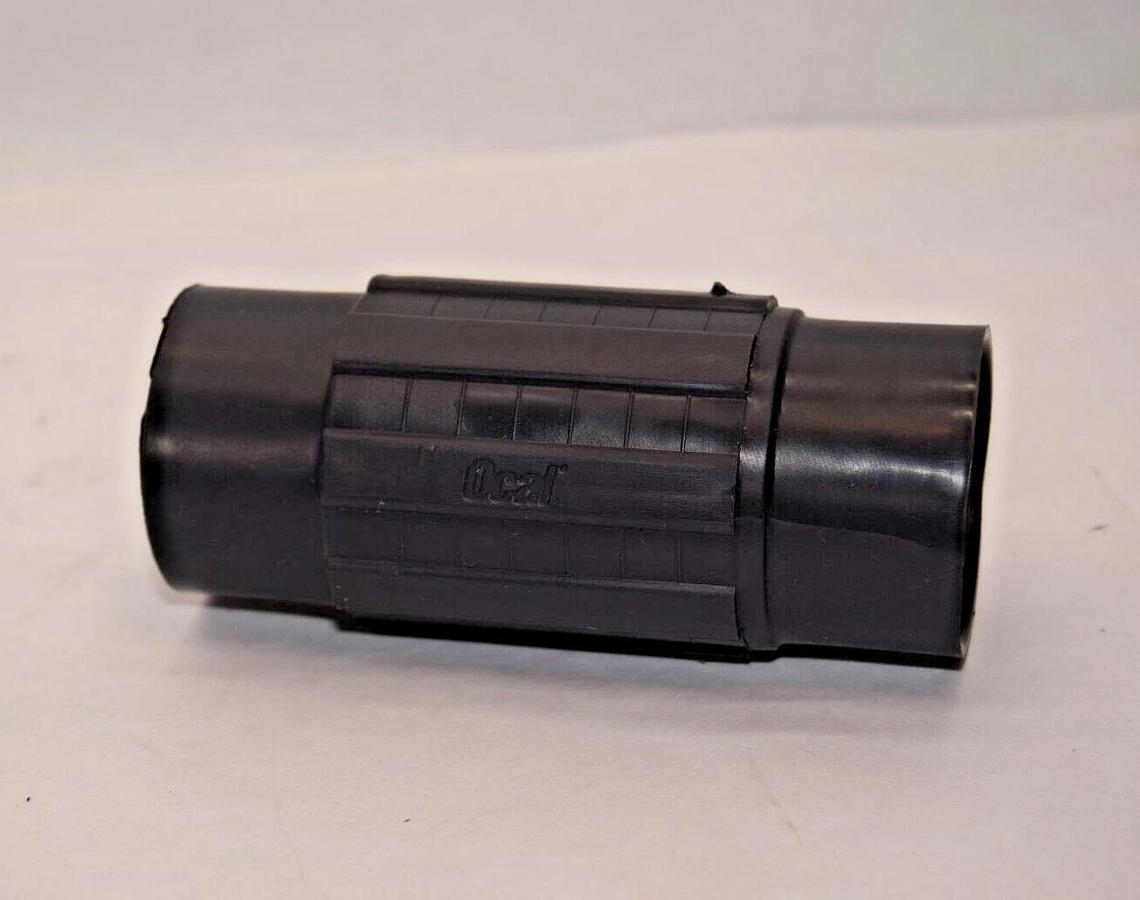 Thomas & Betts OCAL 1" PVC Coated Conduit Body Straight Fitting Coupling (NEW)