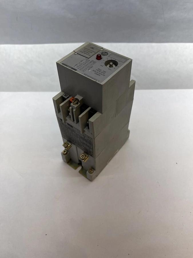 Used Allen Bradley 700 RTC Solid State Timer 700-RTC00110U1 Ser. A 110/120vac 120vdc
