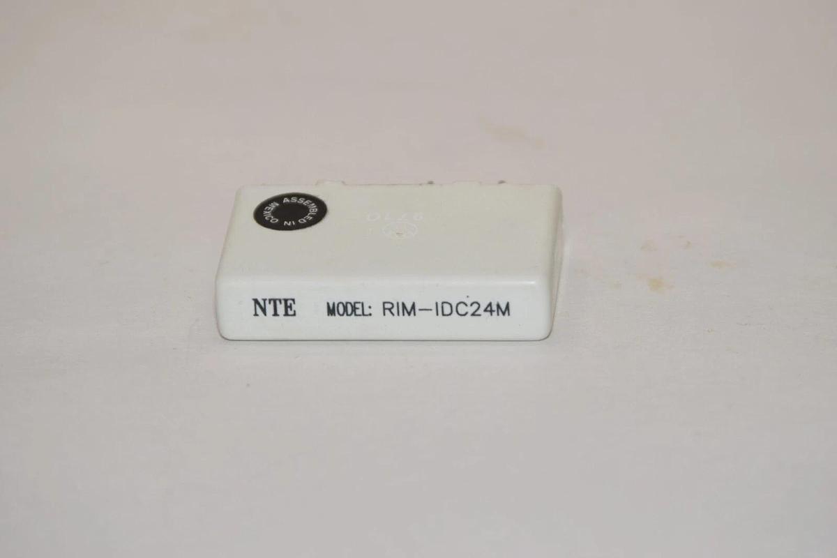 (NEW) NTE RIM-IDC24M 24V Thyristor