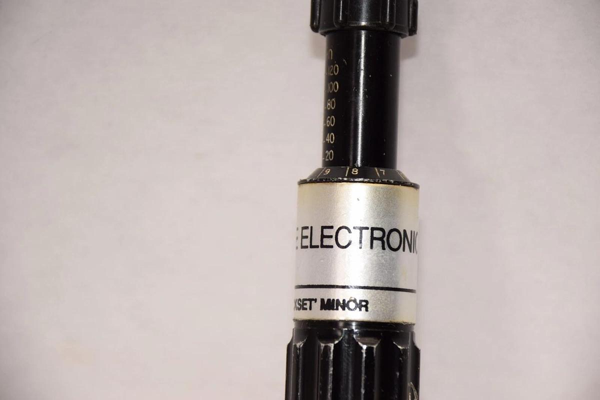 Used CRANE ELECTRONICS 10-120 OZF-IN Torque Screwdriver / Driver