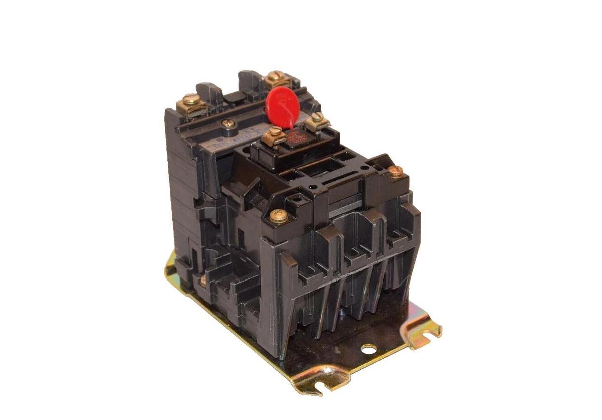 Used ALLEN BRADLEY 500L-A0D92 Series B Contactor 115-120V CB236 Coil
