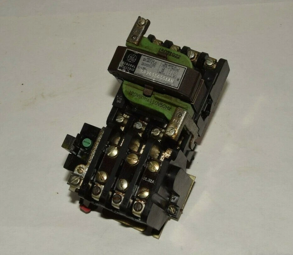 Used GENERAL ELECTRIC Starter CR205C000AAH Size Sz 1 600Vac 120V coil 30A