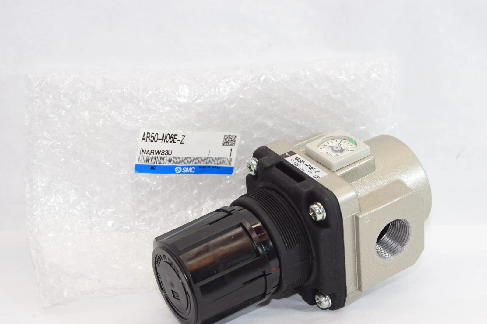 (NEW) SMC AR50-N06E-Z , AR50N06EZ 0-150psi Regulator