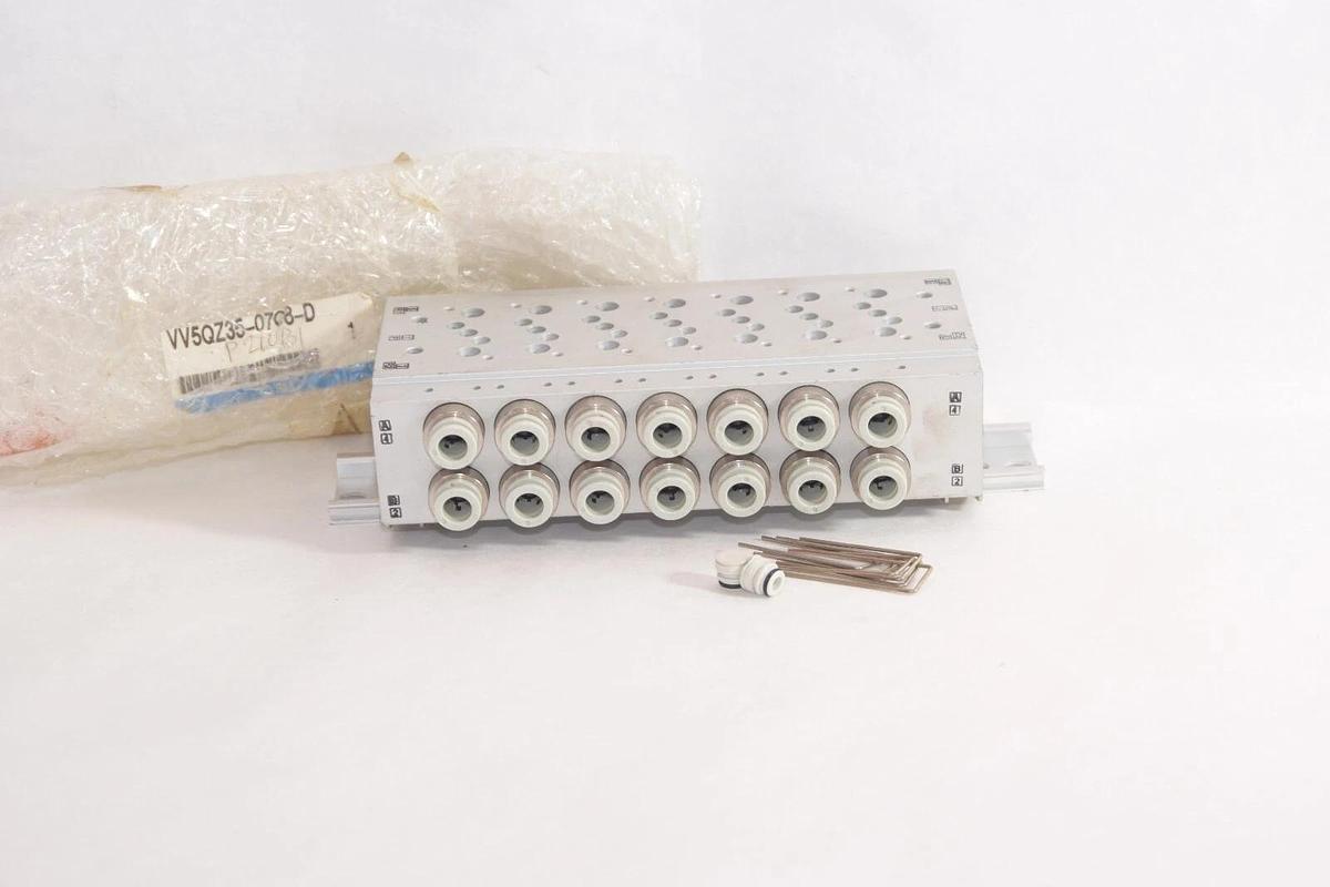 (NEW) SMC VV5QZ35-07C8-D VV5QZ3507C8D VV5QZ35 07C8 D Manifold