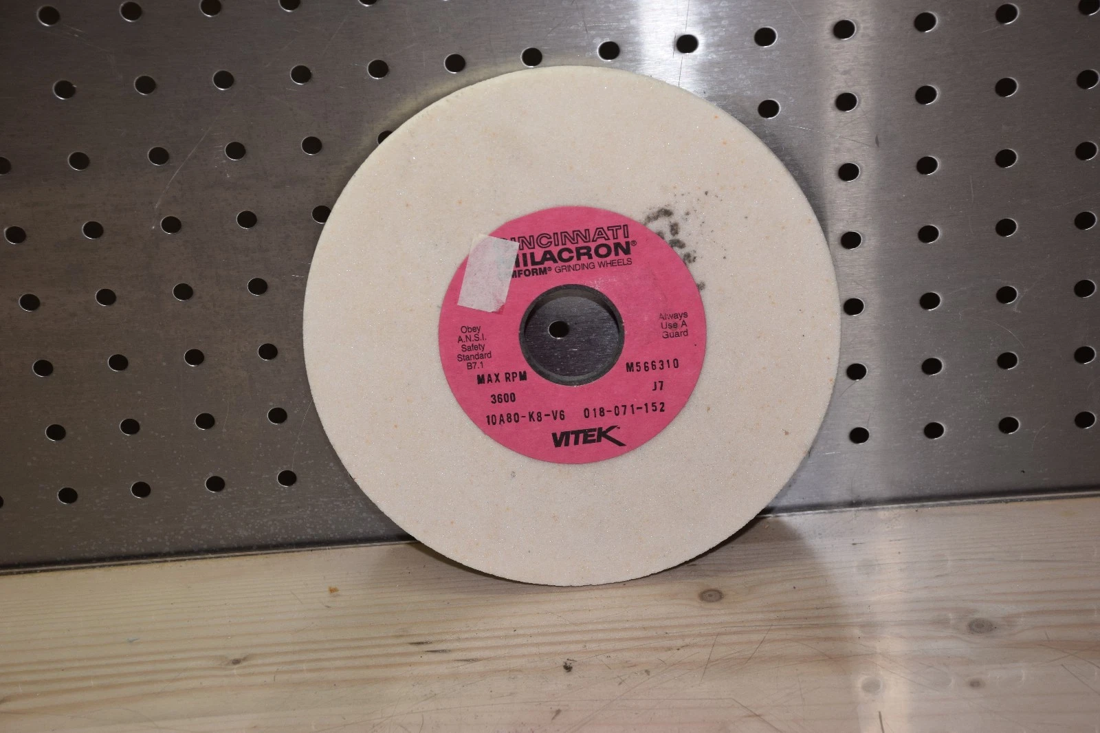 Cincinnati Milacron 10A80-K8-V6, 018-071-152 Grinding Wheel 7 x 1/2 x 1-1/4 NOS