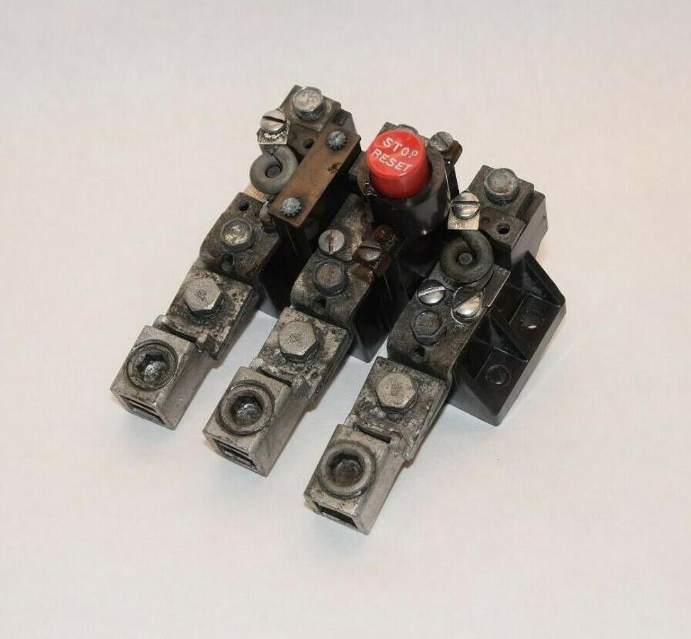 Used CUTLER HAMMER 10-3299-5 1032995 3 Pole Stop/Rest Relay