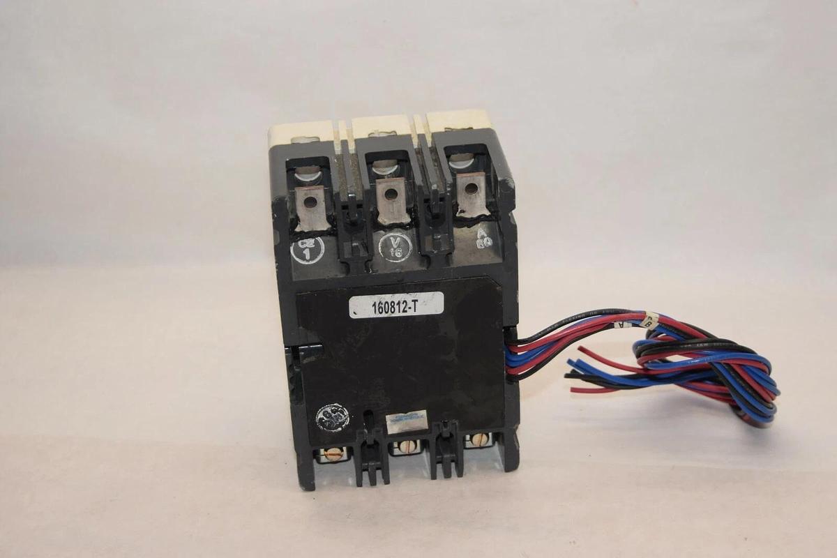 (NEW) EATON CUTLER HAMMER HFDE308032C02 80A 80 Amp A 3P 600Vac Circuit Breaker