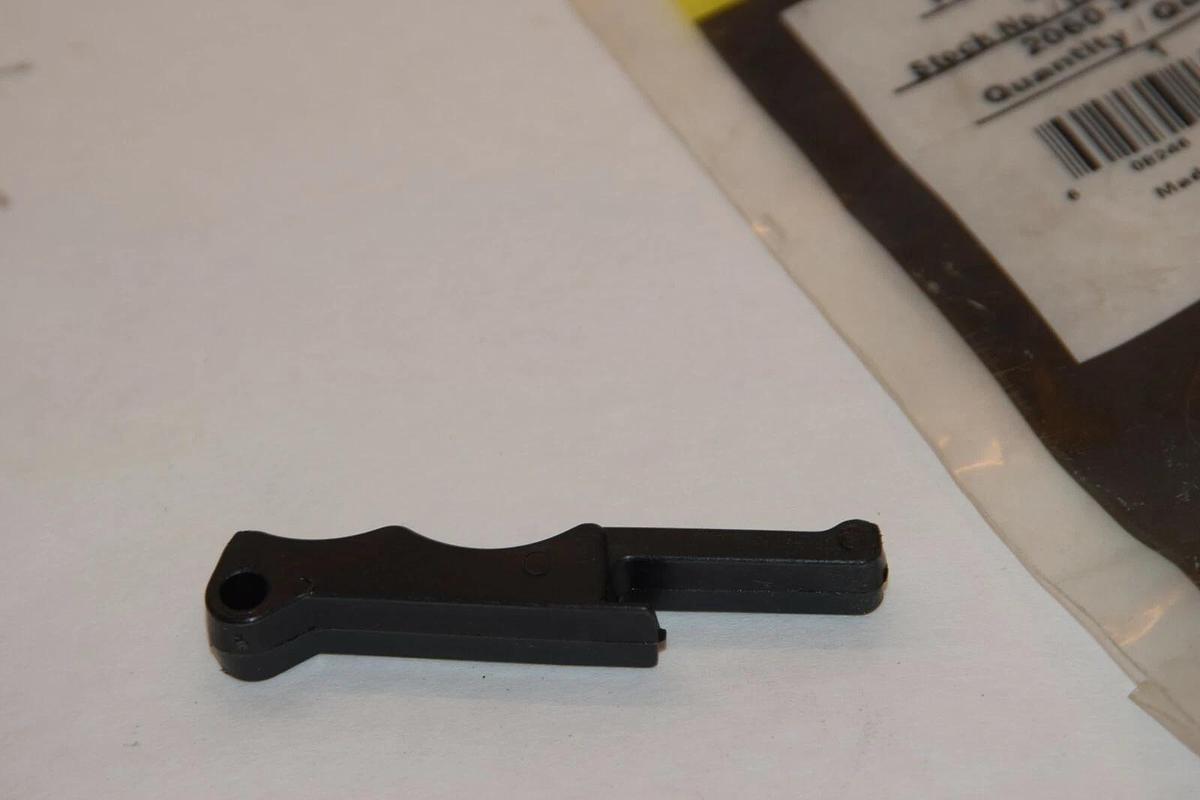 NEW (LOT OF 5) TWECO ELC94 2060-2647 LOCKING TRIGGER