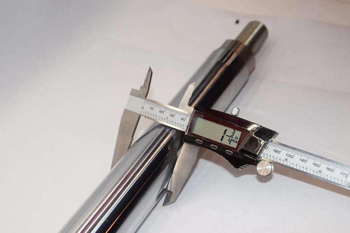 (NEW) MILWAUKEE CYLINDER H-31 2.5" Bore 2" Stroke 3000psi Hydraulic Cylinder