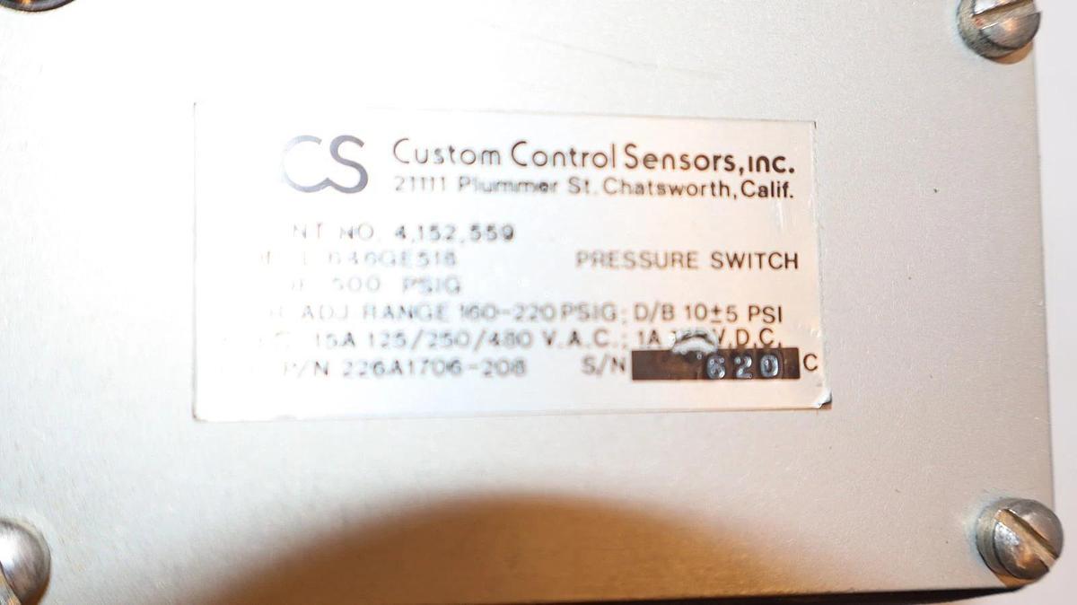 Custom Control Sensors Pressure Switch 646GE518 , 226A1706-208 , 500psig (New)