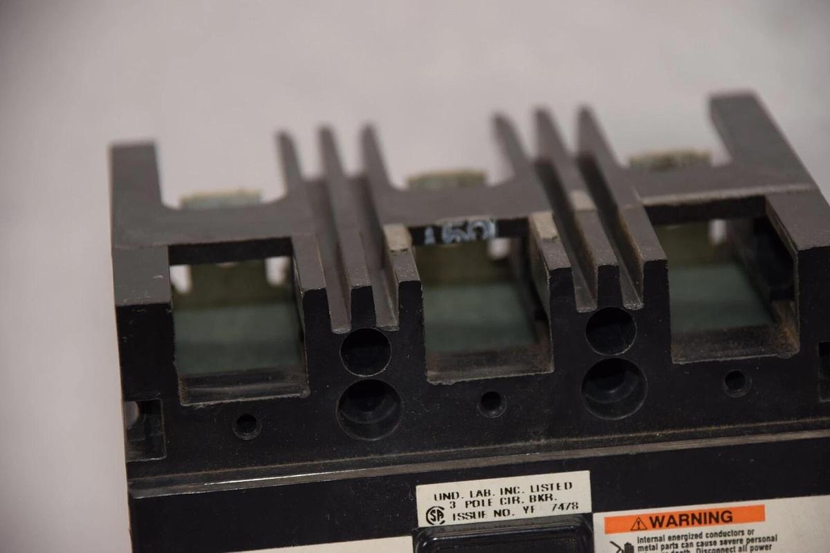CUTLER HAMMER Circuit Breaker FB3150L 4992D46G46 3Pole 150A 150 Amp 600V 3p NEW