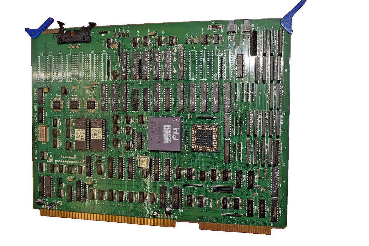 Used HITACHI BW032-A4 N-A/1 AMCPU 68E2.122958 68E2122958 HITACHI SEIKO EDM HCUT BOARD