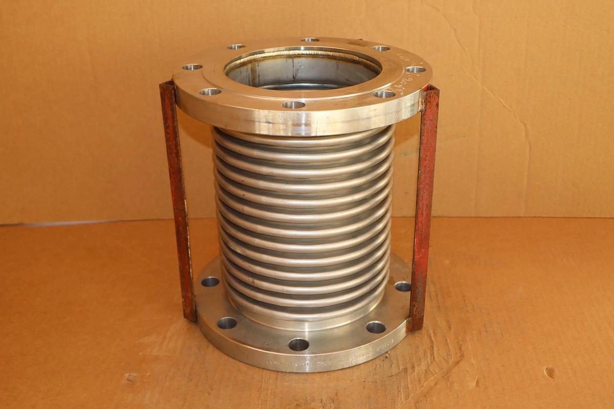 Unaflex Expansion Joint Fitting 304 Stainless SS 6-3/4" ID 11" OD 11-3/4" L *NOS