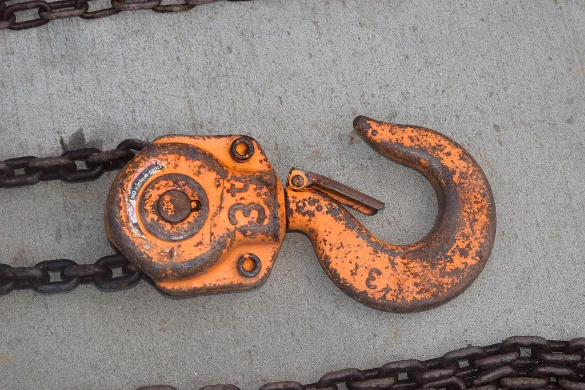 Used HARRINGTON CF030 3-Ton 3 Ton 3T Manual Overhead Chain Hoist (20' Chain Drop)