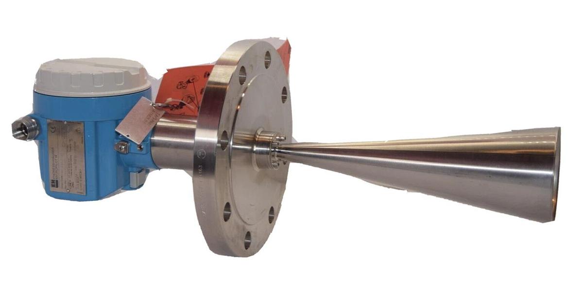 Used ENDRESS + HAUSER Level Radar Micropilot FMR240 FMR240-S5V1APJBA4Y 4" (used)