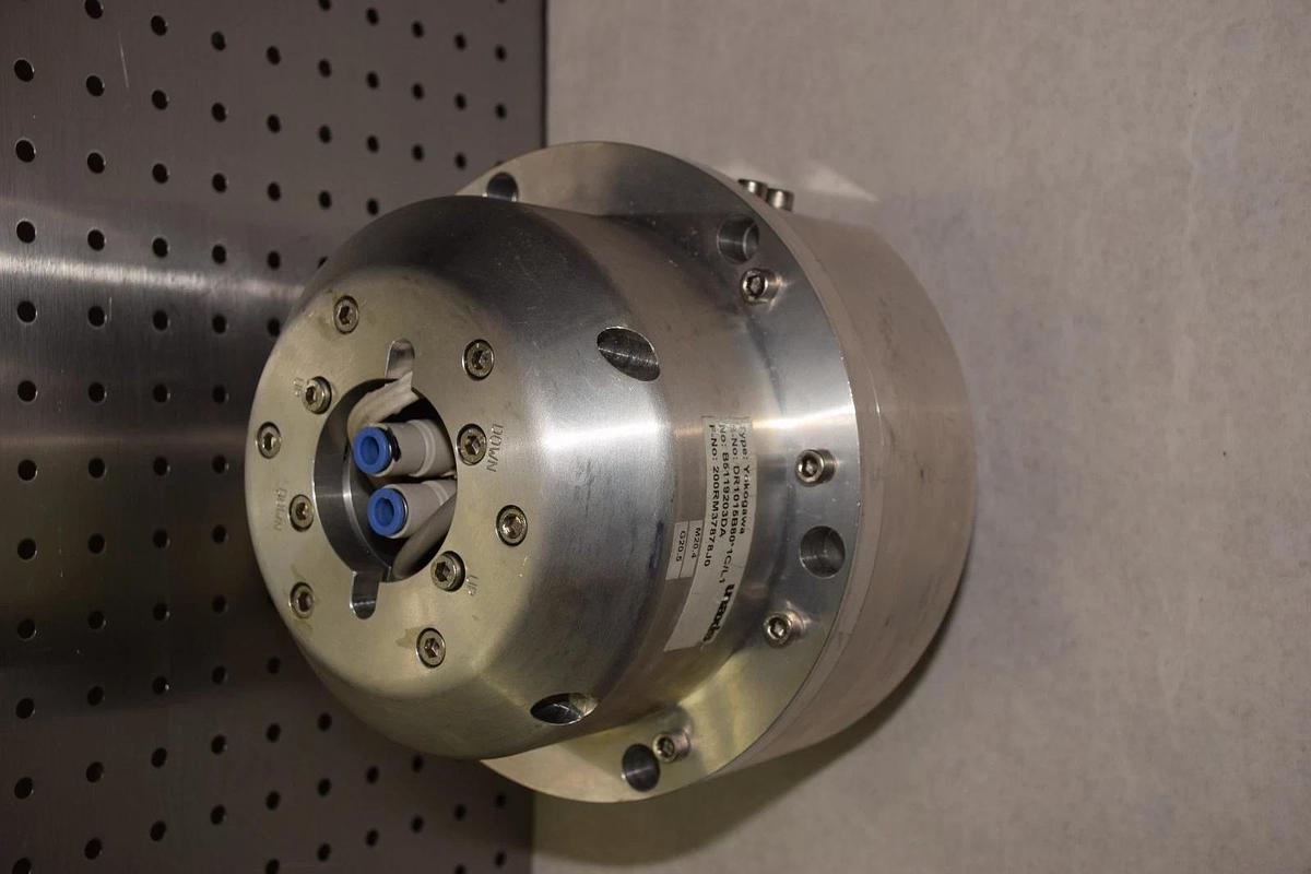 Used Yokogawa DR1015B80 Servo Actuator DR1015B80*1C/L1 UNAXIS