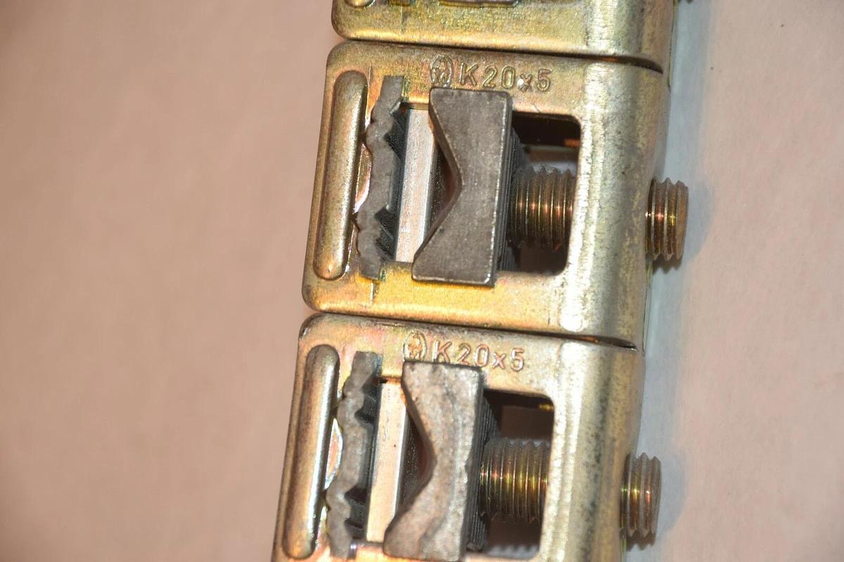 Used KLOCKNER MOELLER  13" Copper Buss Bar with grounding clamps K20X5 Clamp