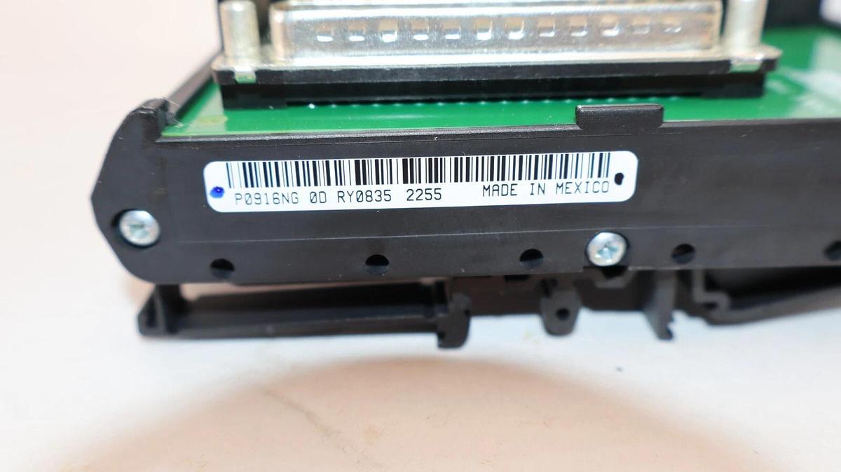 Used FOXBORO INVENSYS FBM2424 P0916NG 0D RY0835 External Switch 16 Output