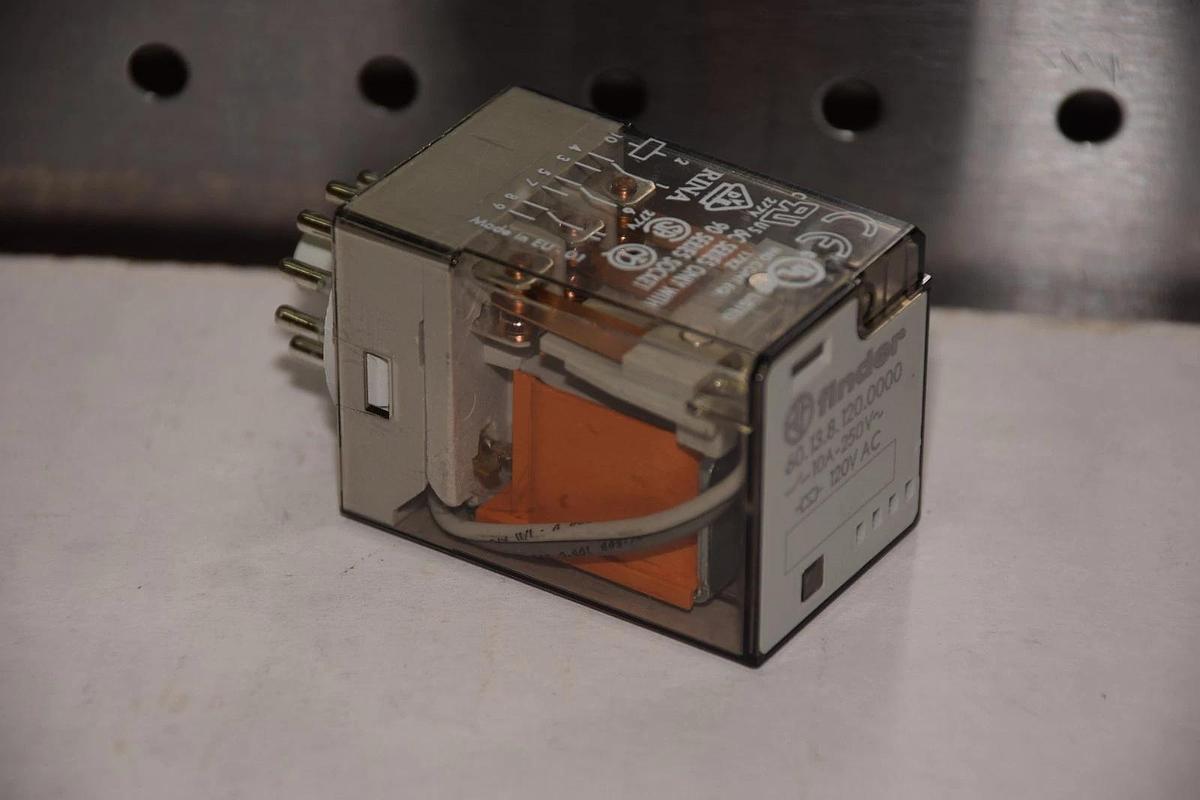 FINDER 60.13.8.120.0000 601381200000 10A 250V 120VAC RELAY NEW