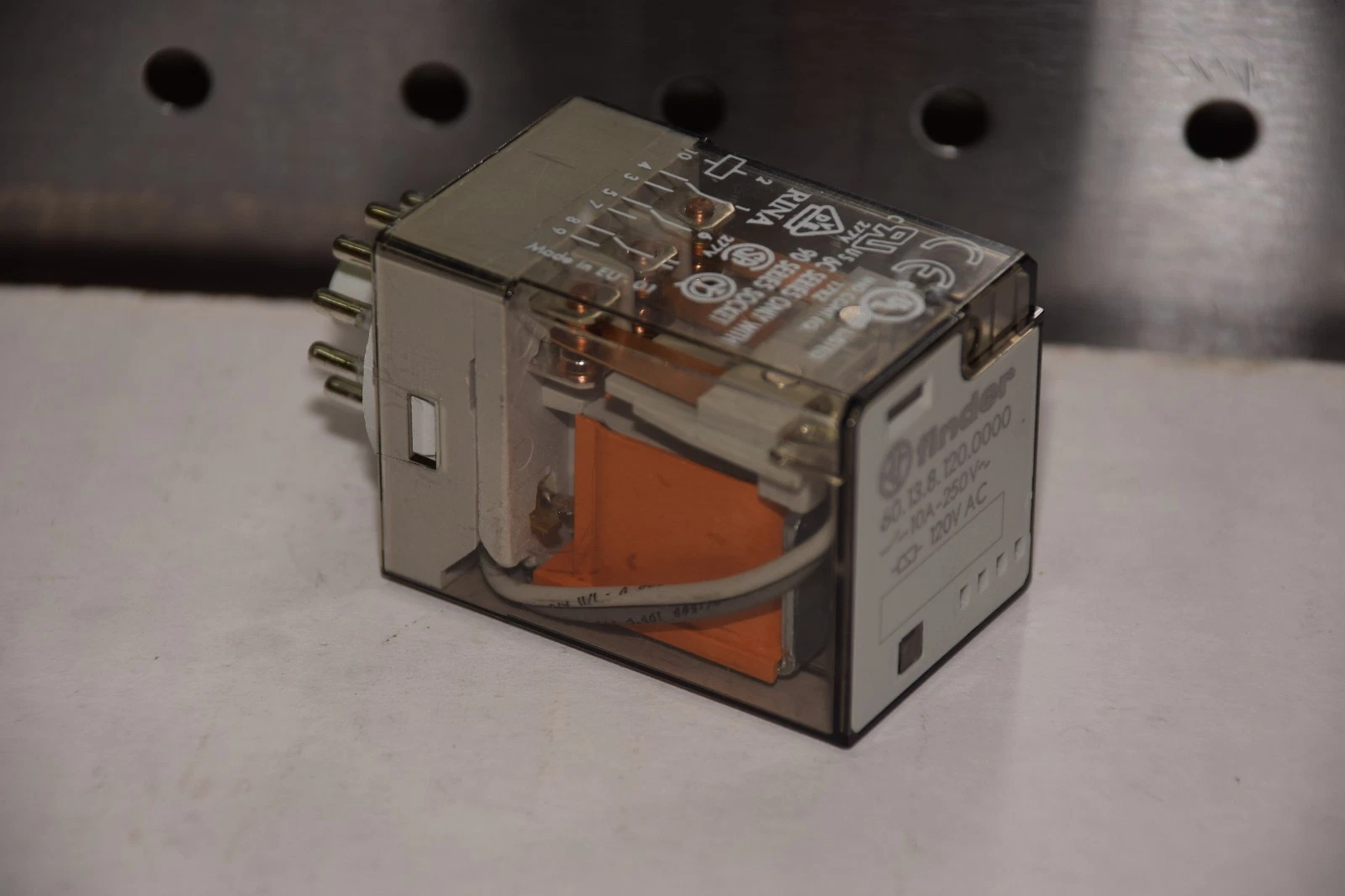 FINDER 60.13.8.120.0000 601381200000 10A 250V 120VAC RELAY NEW