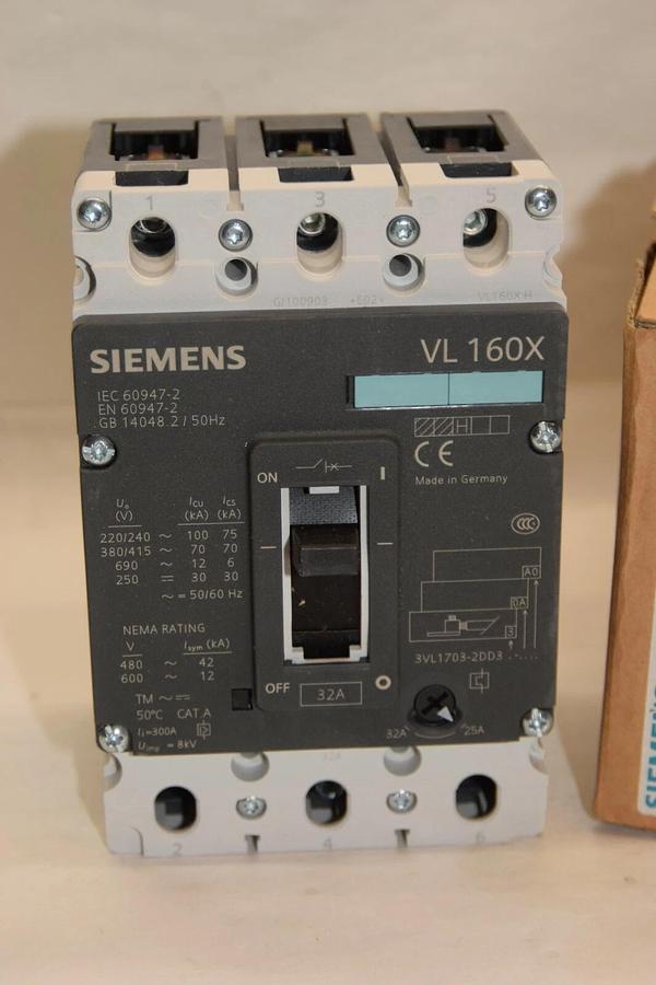 Siemens VL160X 32 Amp A 32A Breaker 3VL1703-2DD33-0AA0 3ZX10120VL101AA1 (NEW)