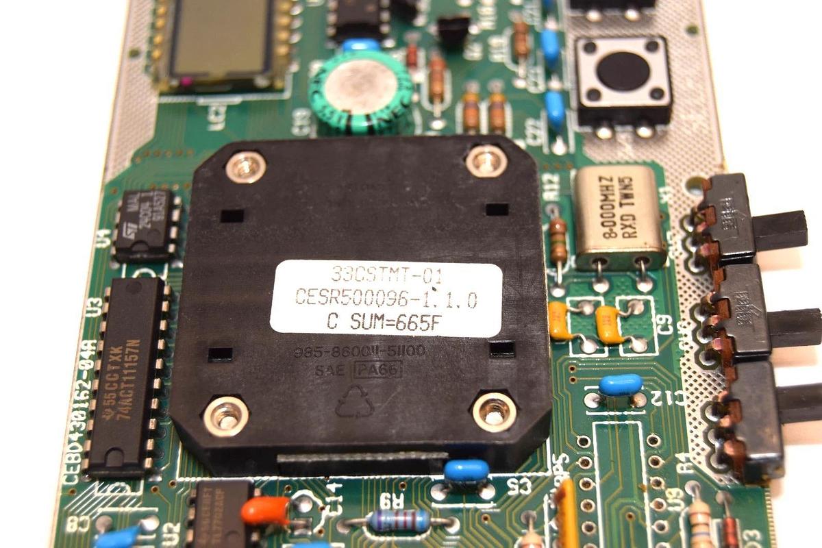 Used Carrier 33CSTMT-01 , CESR500096-1.1.0 Circuit Board
