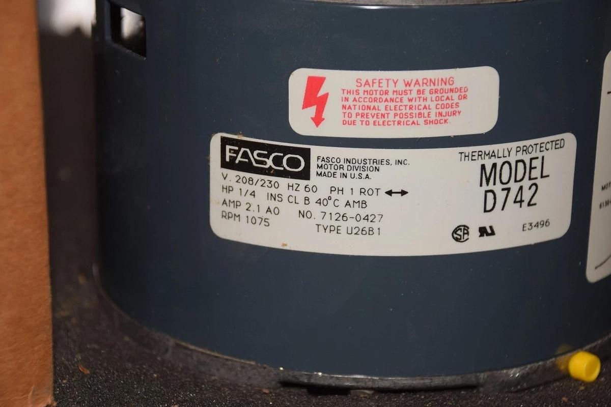 FASCO Single 1 Speed Condenser Motor D742 1/4hp 2.1a 208/230V 60hz 107rpm NEW