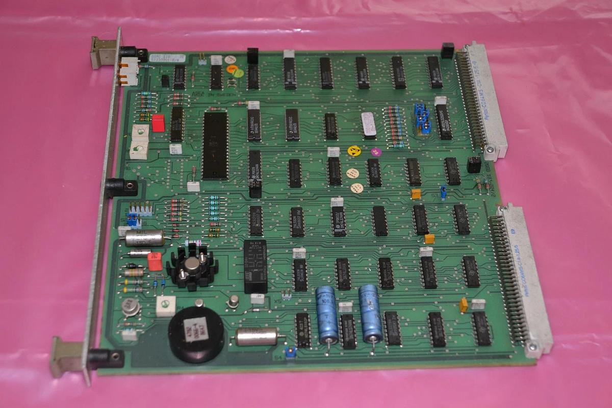 Used ABB ASEA CIRCUIT BOARD CARD DSMC110 DSMC 110 7C 57330001-N/4 2668 184-224/2