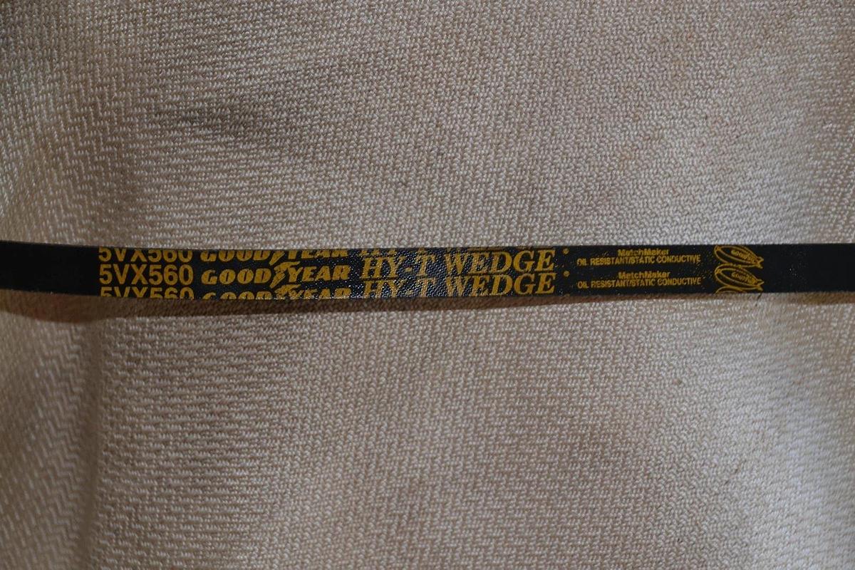 Goodyear belt HY-T 5UX560 Wedge  New