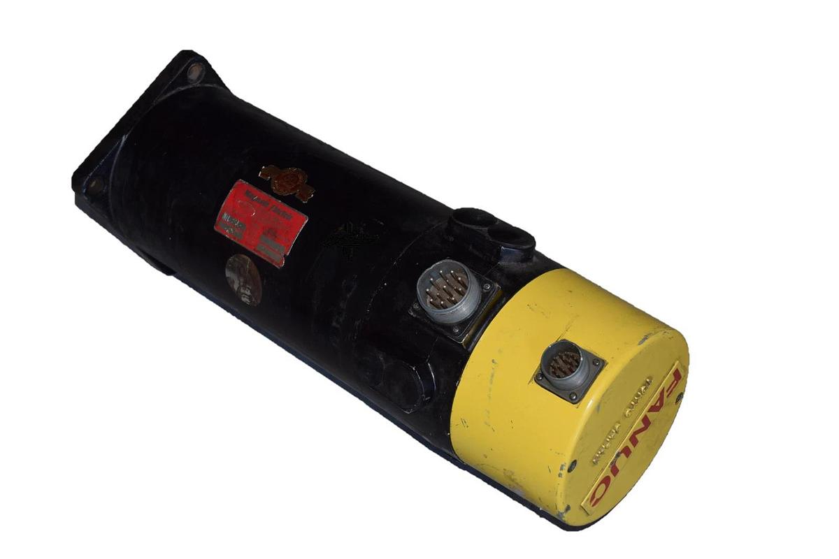 Used FANUC DC Servo Motor 30M-2K  A06B-0656-B003  A06B0656B003 171V 40A 2000RPM