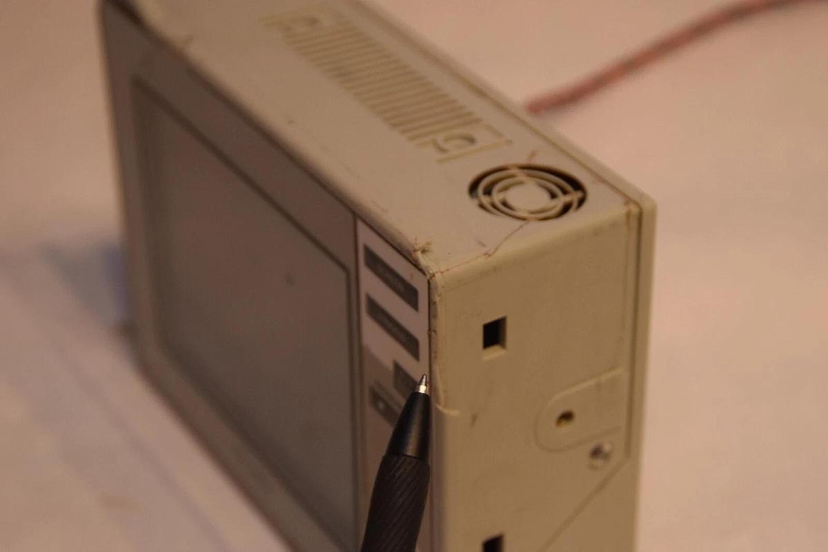 Used KEYENCE CV-551 Operator Interface Display Panel *As-is*