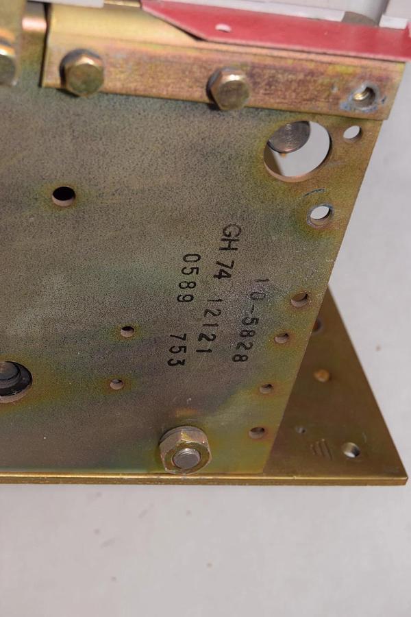 Refurbished Cutler-Hammer EATON Size Sz 7 Contactor 10-5828 Ser B1 810Amp 230/460/575v 480v