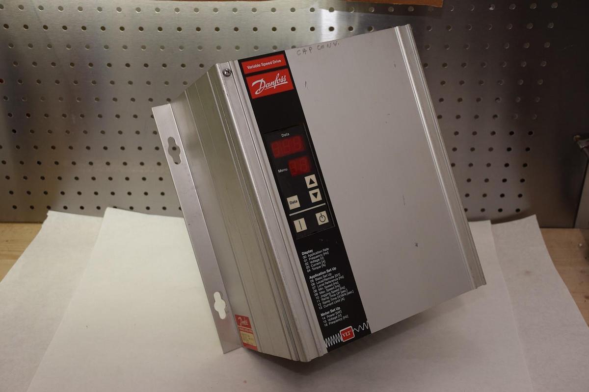 DANFOSS VLT Type 3003, 175L1020 VSD 440/500V