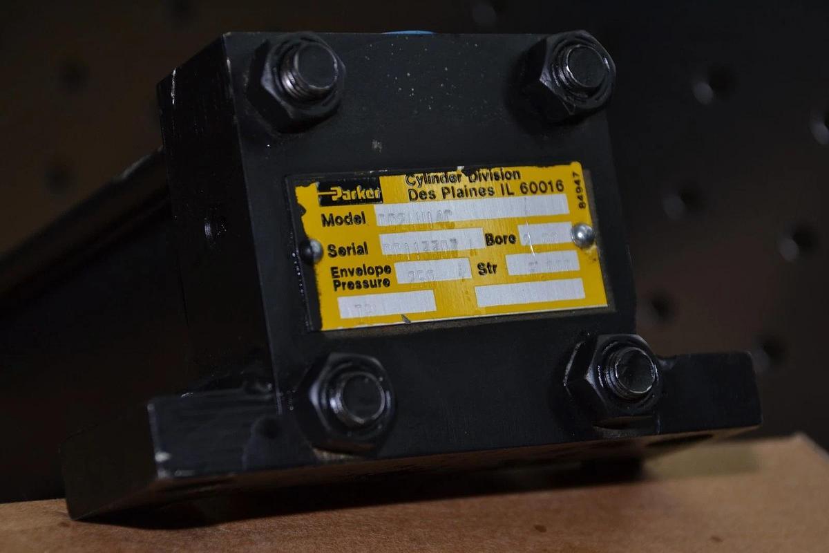 Used PARKER Cylinder CC2AU14C 2" Bore 6" Stroke