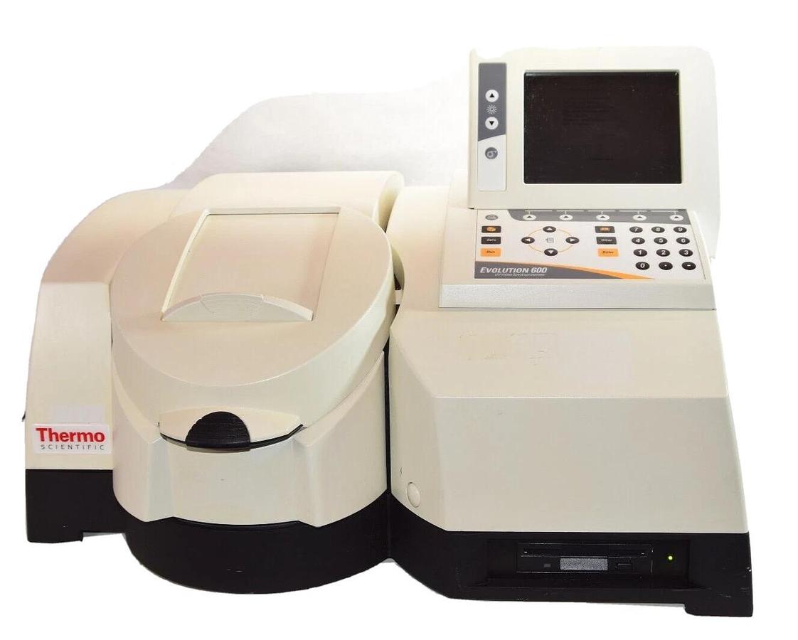 Used Thermo Scientific Evolution 600 LC 10600301  UV-Visible Spetrophotometer