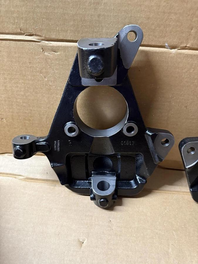 KMT Suspension 2" Lowering Drop Spindle 1999-2006 Tahoe Yukon Suburban Silverado