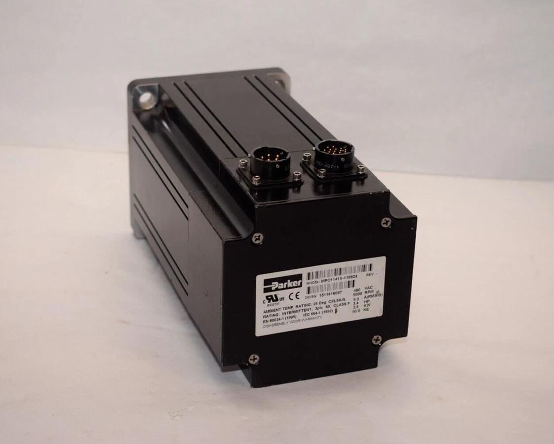PARKER MPC1141X-118824 Servo Motor 3ph 460v 3.4hp 2.5kw MPC1141X118824 (NEW)