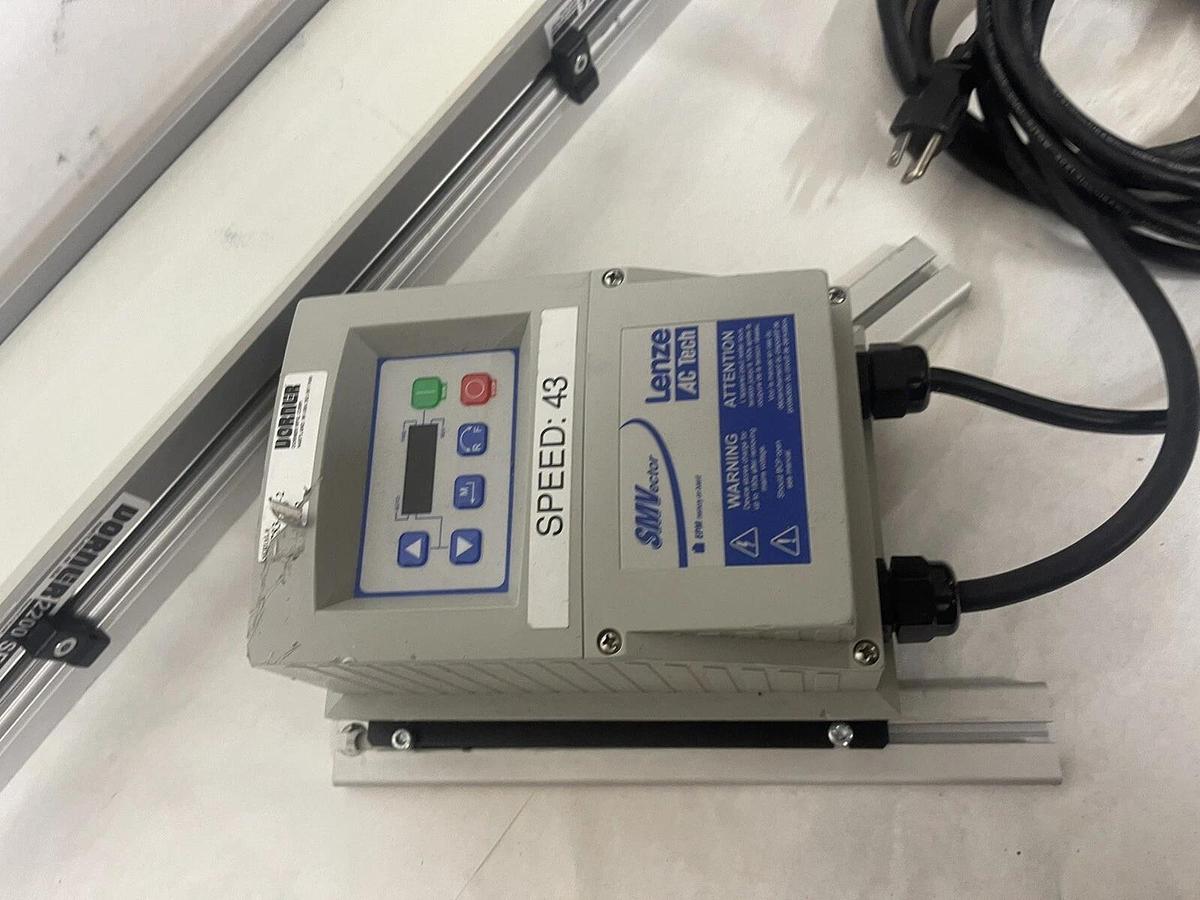 Used DORNER 2200 CONVEYOR 22edm04-030020a343401 Lenze Esv371n01sxc Motor 42R6BFPP