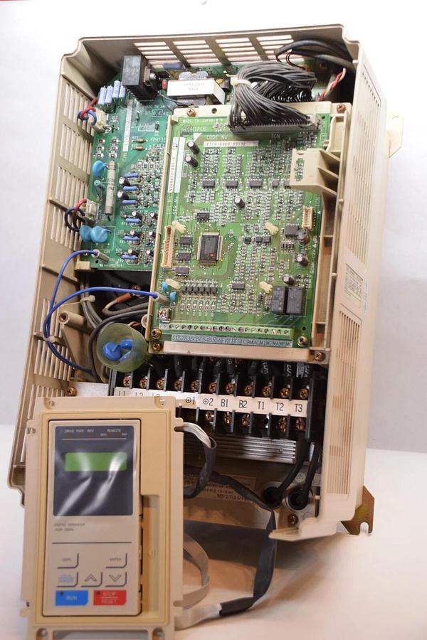 Used YASKAWA ELECTRIC CIMR-P5M5015 50151F 3Ph 500-600V 28Amp AC Drive