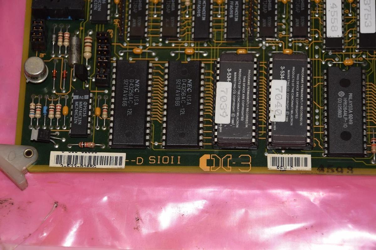Used CINCINNATI MILACRON 3-533-0265G REV C PC BOARD CARD